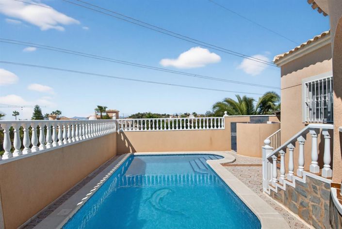 Image No.19-3 Bed Villa for sale