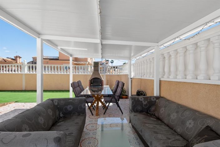 Image No.20-3 Bed Villa for sale