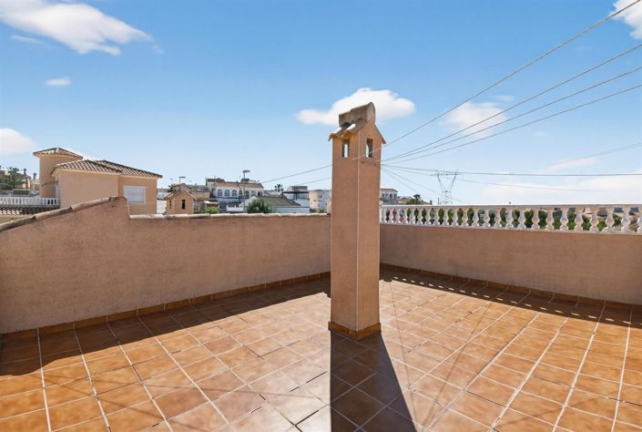 Image No.5-3 Bed Villa for sale