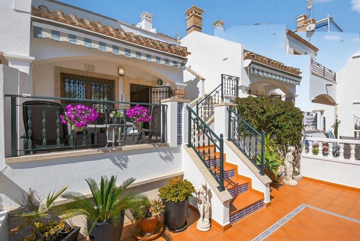 Orihuela Costa, House