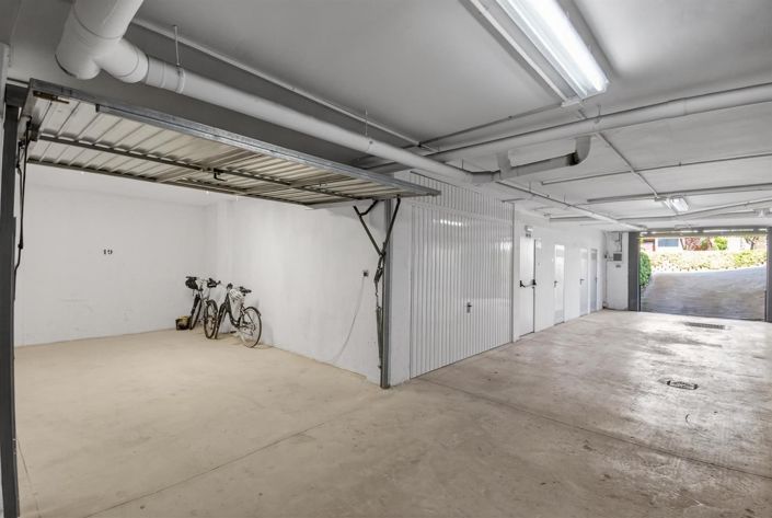 Image No.34-2 Bed House for sale