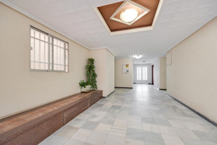 Image No.40-Appartement de 2 chambres à vendre à Torrevieja