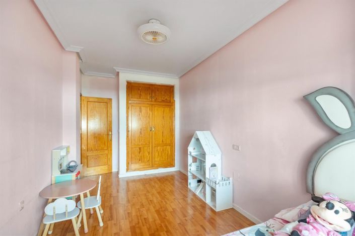 Image No.13-3 Bed Penthouse for sale