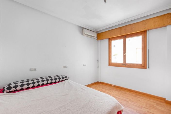 Image No.8-3 Bed Penthouse for sale