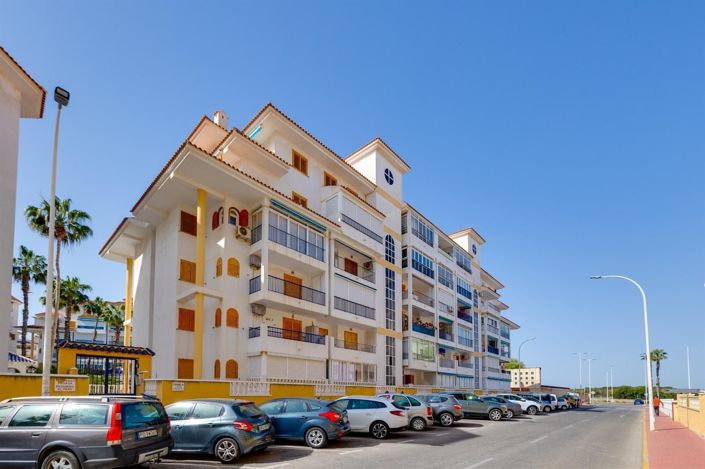 Image No.20-1 Bed Apartment for sale