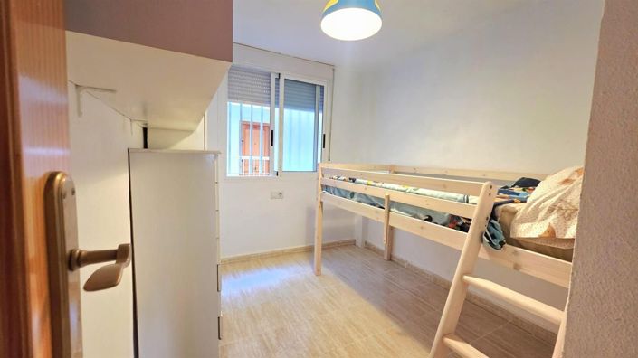 Image No.23-2 Bed Apartment for sale