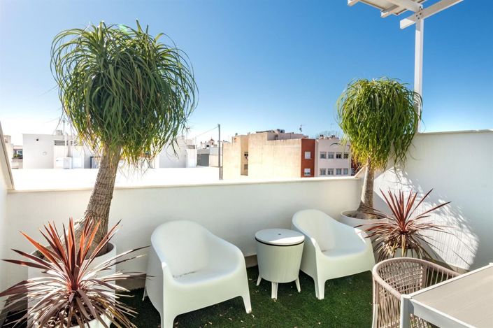 Image No.2-3 Bed House for sale