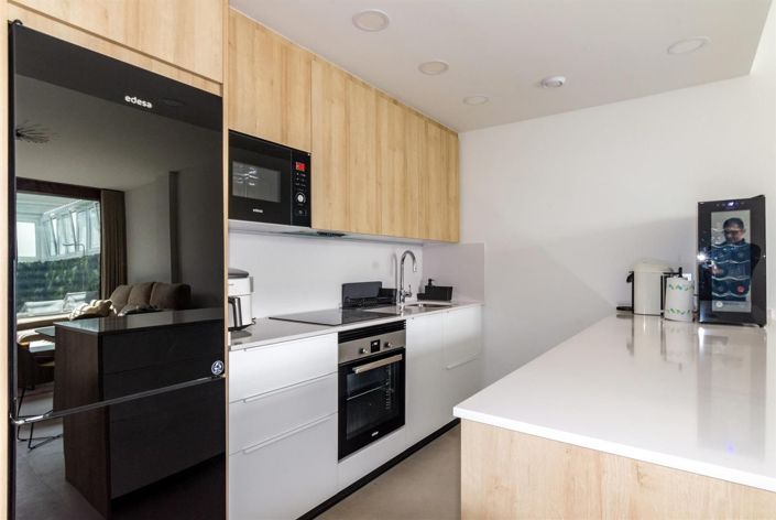 Image No.29-3 Bed House for sale