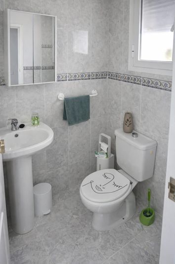 Image No.16-2 Bed Bungalow for sale