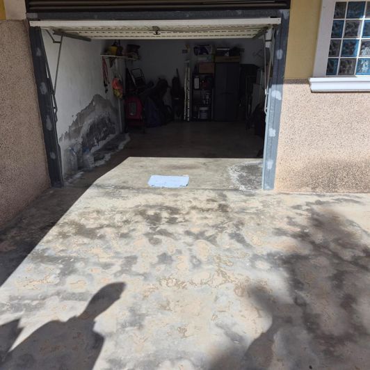 Image No.20-2 Bed Bungalow for sale