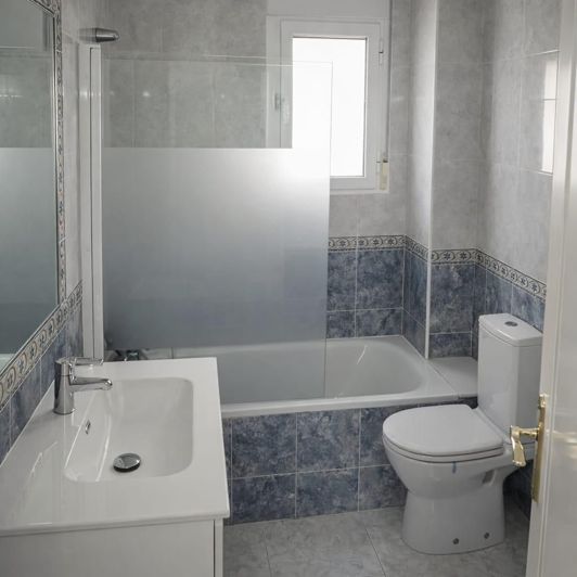 Image No.9-2 Bed Bungalow for sale