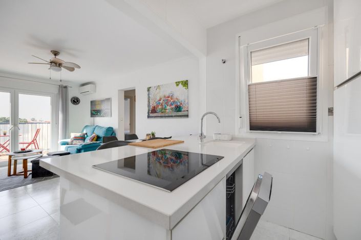 Image No.18-2 Bed Bungalow for sale