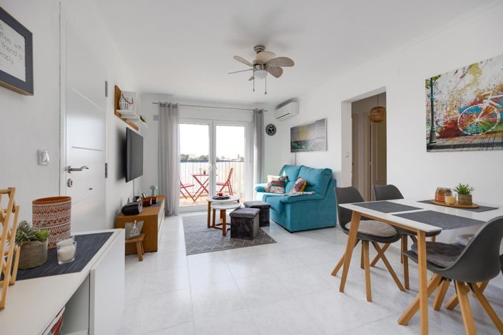 Image No.20-2 Bed Bungalow for sale