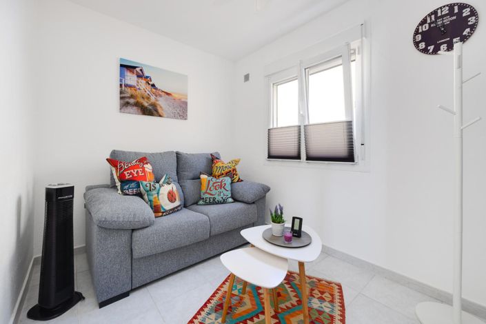 Image No.27-2 Bed Bungalow for sale