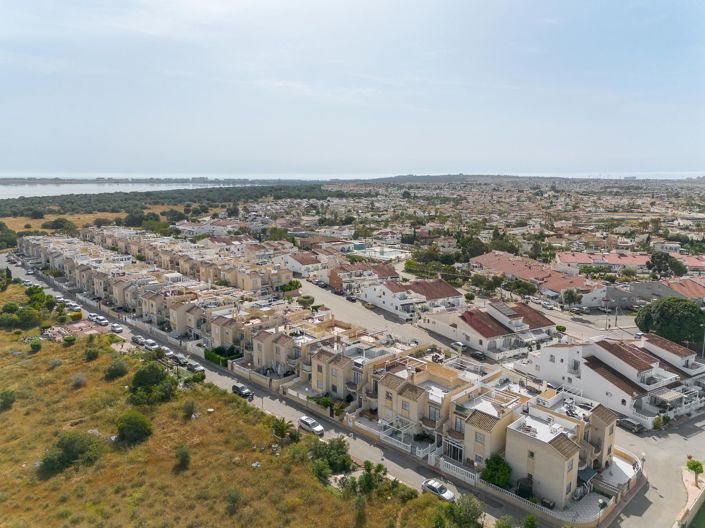 Image No.31-2 Bed Bungalow for sale