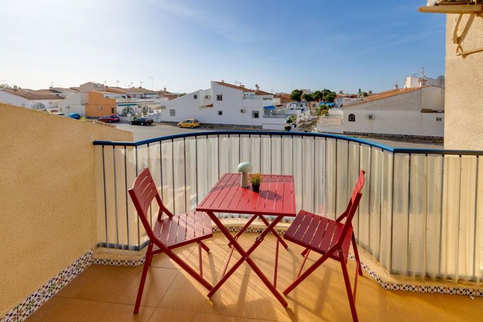 Image No.36-2 Bed Bungalow for sale