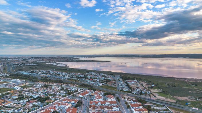 Image No.38-2 Bed Bungalow for sale