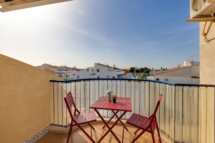 Image No.7-2 Bed Bungalow for sale