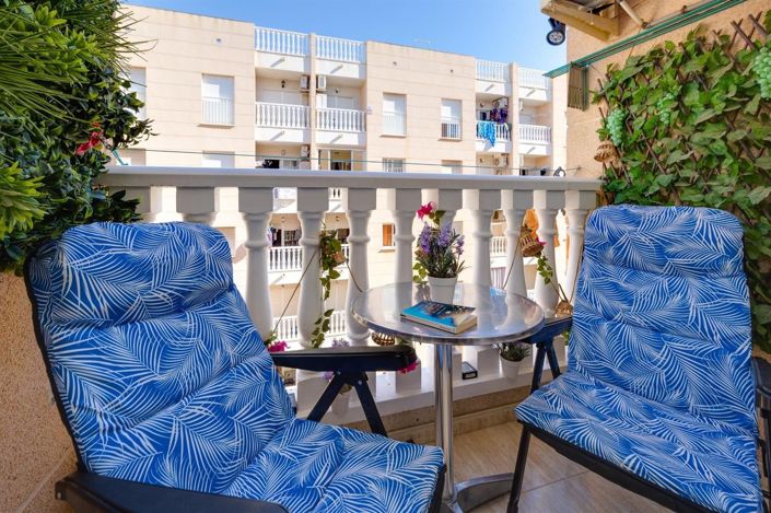 Image No.12-2 Bed Apartment for sale