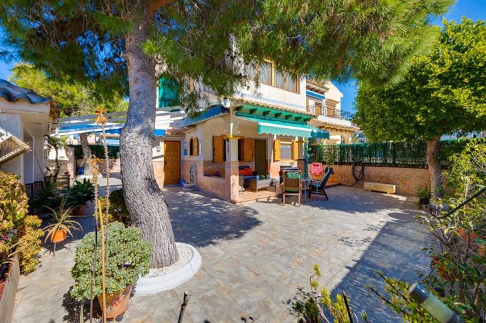 Image No.10-Villa de 4 chambres à vendre à Torrevieja