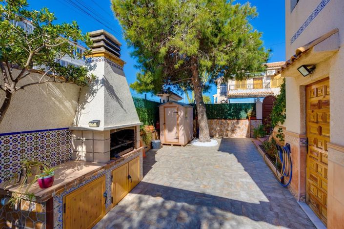 Image No.13-Villa de 4 chambres à vendre à Torrevieja