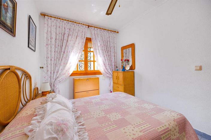 Image No.23-Villa de 4 chambres à vendre à Torrevieja