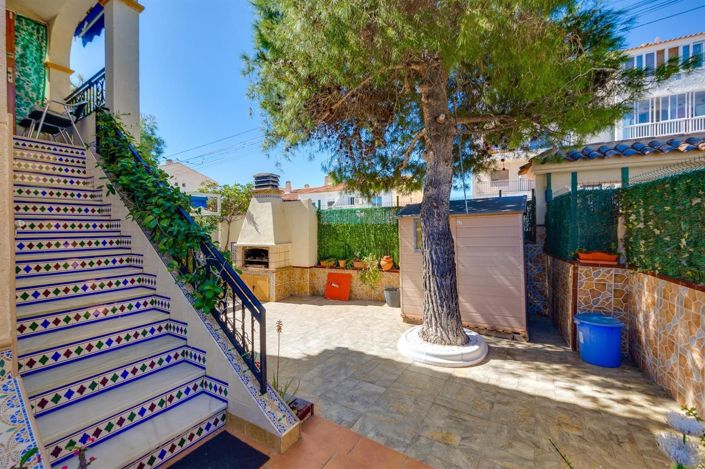 Image No.30-Villa de 4 chambres à vendre à Torrevieja