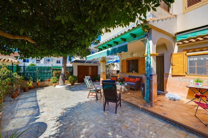 Image No.9-Villa de 4 chambres à vendre à Torrevieja