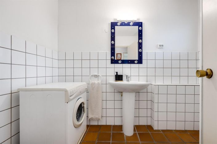 Image No.17-1 Bed Apartment for sale