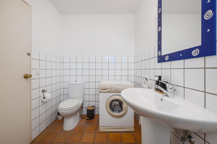 Image No.18-1 Bed Apartment for sale