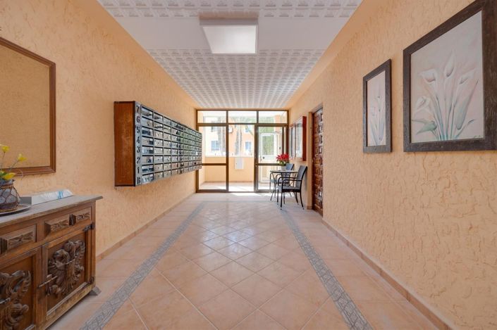 Image No.22-1 Bed Apartment for sale