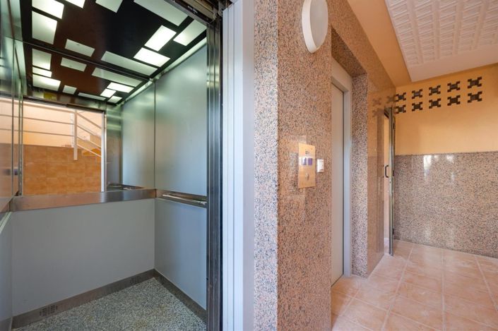 Image No.25-1 Bed Apartment for sale