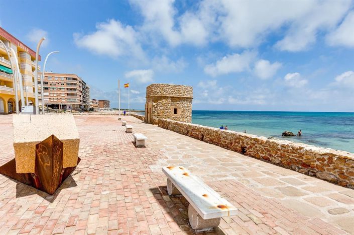 Image No.32-1 Bed Apartment for sale