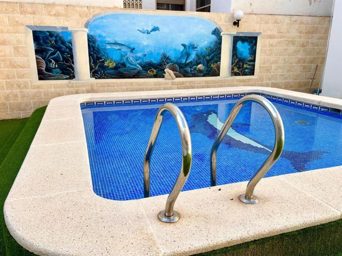 Image No.30-2 Bed Apartment for sale