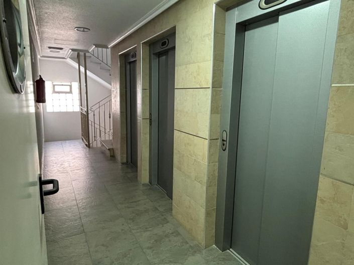 Image No.32-2 Bed Apartment for sale