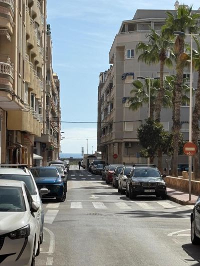 Image No.35-2 Bed Apartment for sale