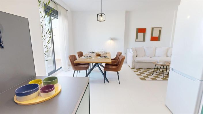 Image No.21-3 Bed Apartment for sale