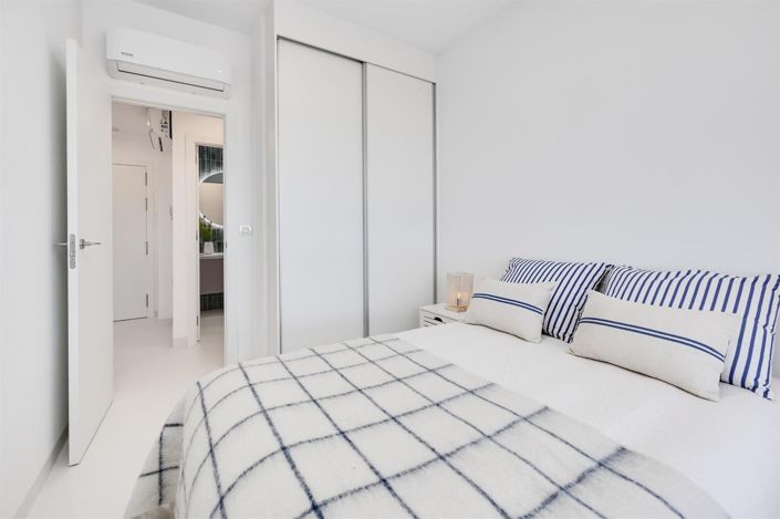 Image No.26-3 Bed Apartment for sale