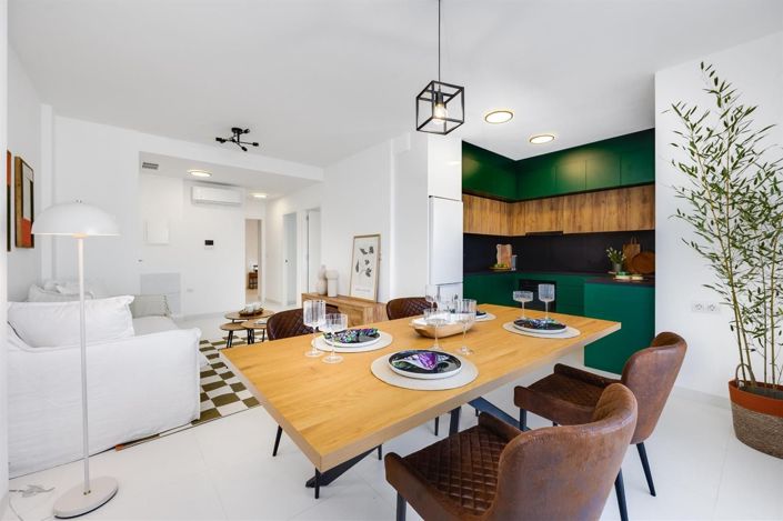 Image No.3-3 Bed Apartment for sale