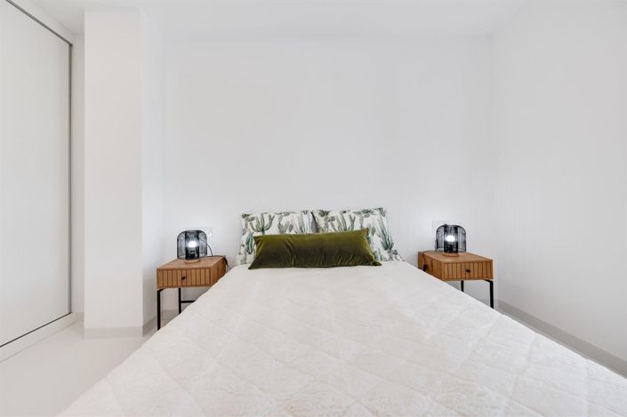 Image No.34-3 Bed Apartment for sale