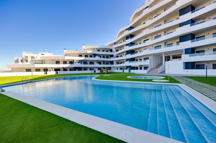 Image No.36-3 Bed Apartment for sale