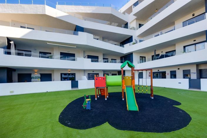 Image No.37-3 Bed Apartment for sale