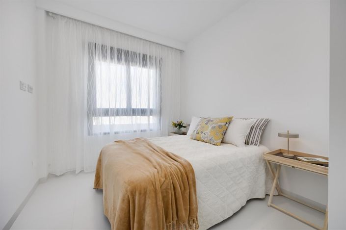 Image No.7-3 Bed Apartment for sale