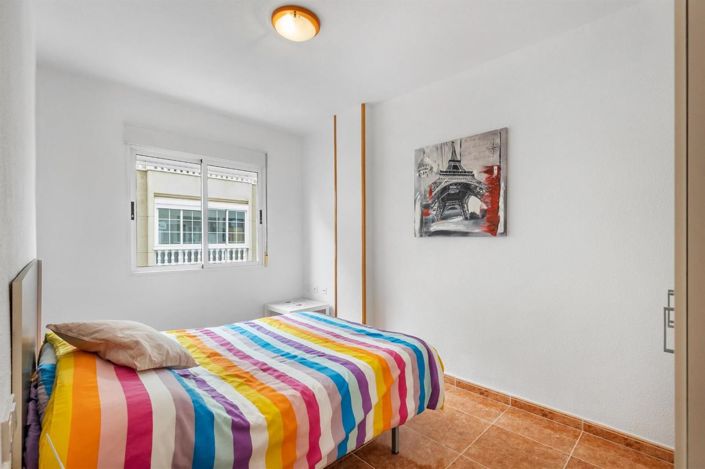 Image No.15-2 Bed Apartment for sale