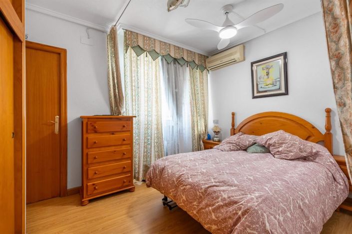 Image No.21-3 Bed Penthouse for sale