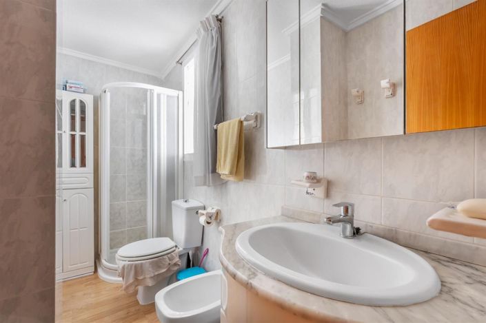 Image No.28-3 Bed Penthouse for sale