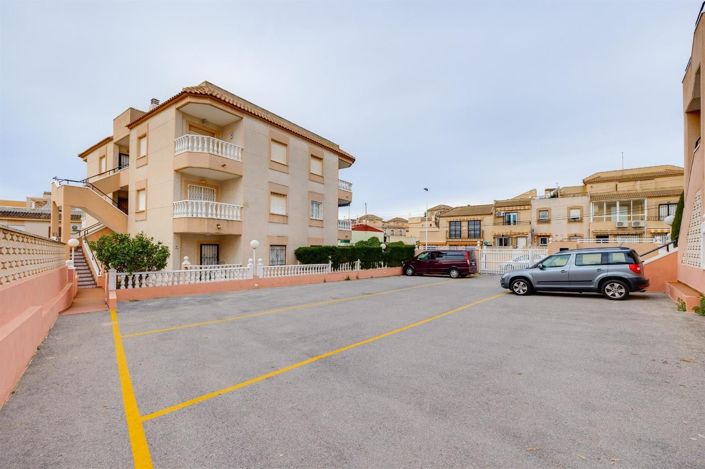 Image No.31-2 Bed Apartment for sale