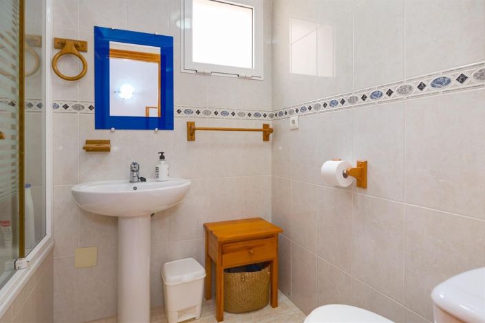 Image No.18-2 Bed Apartment for sale
