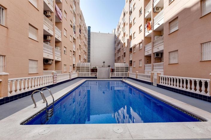 Image No.30-2 Bed Apartment for sale
