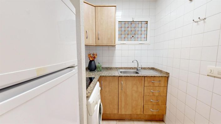Image No.19-2 Bed Apartment for sale